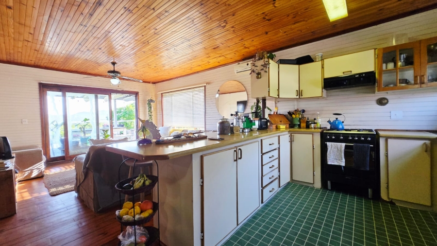 5 Bedroom Property for Sale in Sedgefield Central Western Cape